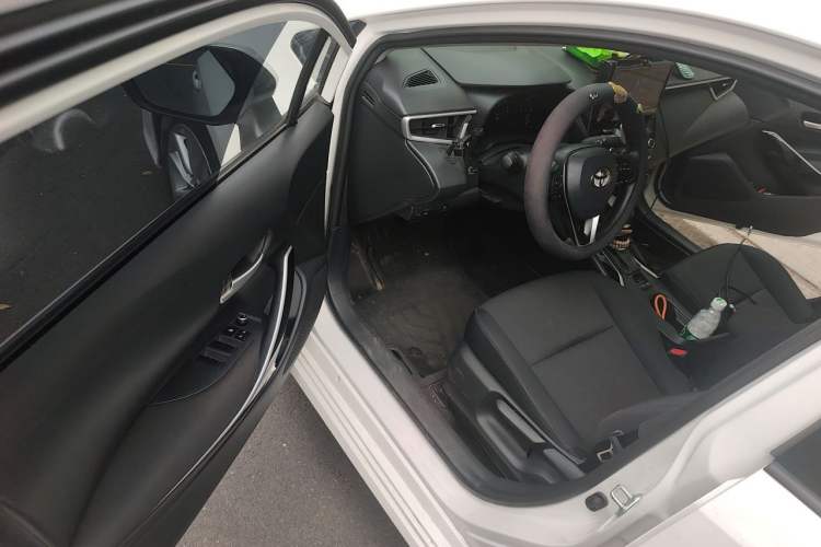 Used Toyota Corolla 2023 1.8L Smart Electric Hybrid Dual-Motor Elite Edition Driver Seat