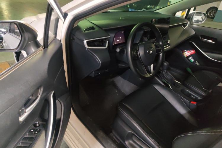 Used Toyota Corolla 2023 1.8L Smart Electric Hybrid Dual-Motor Pioneer Edition Driver Seat