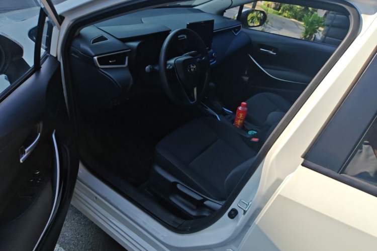 Used Toyota Corolla 2023 1.8L Smart Electric Hybrid Dual-Motor Elite Edition Driver Seat