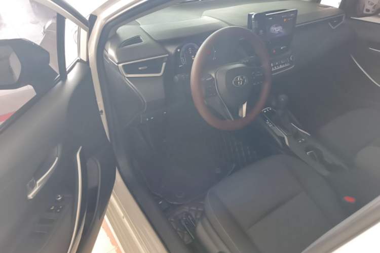 Used Toyota Corolla 2023 1.8L Smart Electric Hybrid Dual-Motor Elite Edition Driver Seat