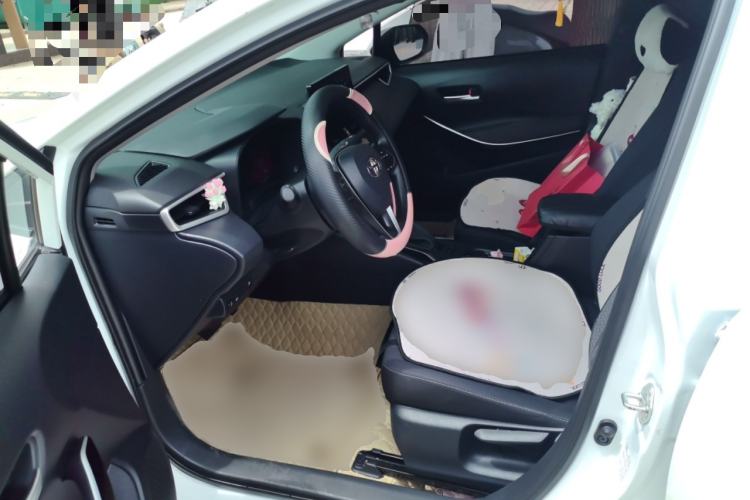 Used Toyota Corolla 2023 1.8L Smart Electric Hybrid Dual-Motor Pioneer Edition Driver Seat