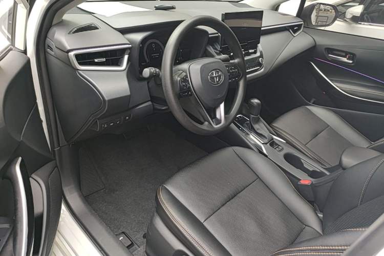 Used Toyota Corolla 2023 1.8L Smart Electric Hybrid Dual-Motor Elite Edition Driver Seat