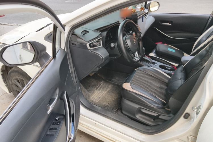 Used Toyota Corolla 2023 1.8L Smart Electric Hybrid Dual-Motor Elite Edition Driver Seat