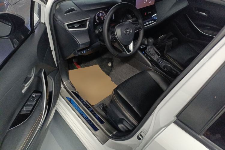 Used Toyota Corolla 2023 1.8L Smart Electric Hybrid Dual-Motor Elite Edition Driver Seat