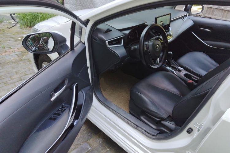 Used Toyota Corolla 2023 1.8L Smart Electric Hybrid Dual-Motor Pioneer Edition Driver Seat