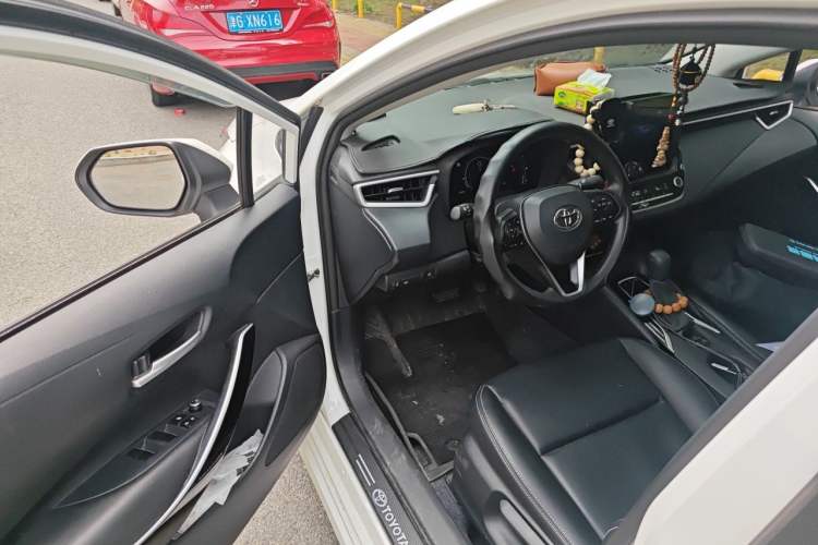 Used Toyota Corolla 2023 1.8L Smart Electric Hybrid Dual-Motor Elite Edition Driver Seat