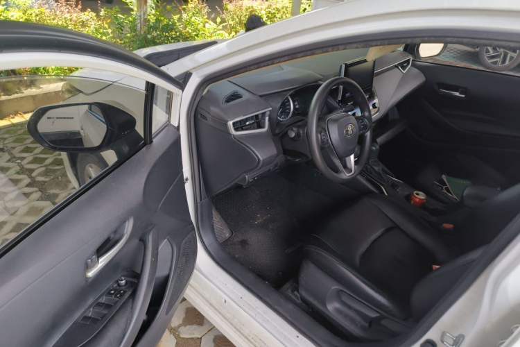 Used Toyota Corolla 2023 1.5L Elite Edition Driver Seat