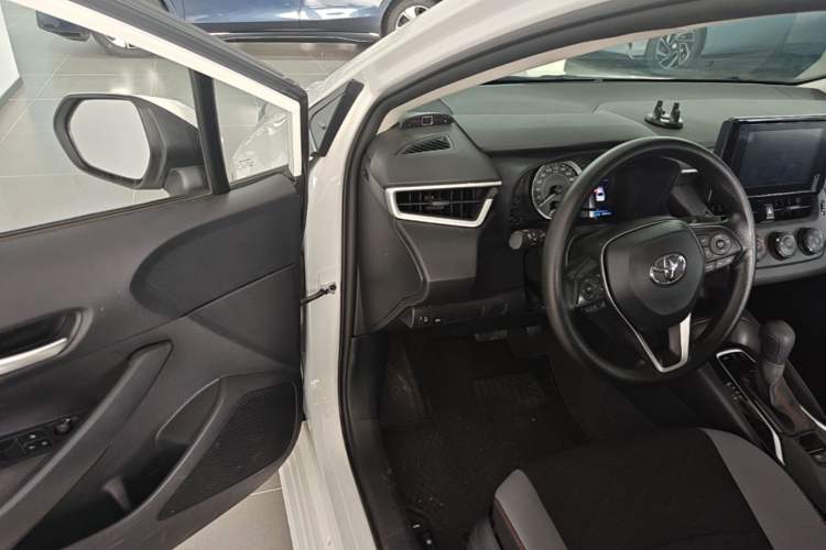 Used Toyota Corolla 2023 1.2T Pioneer Edition Driver Seat