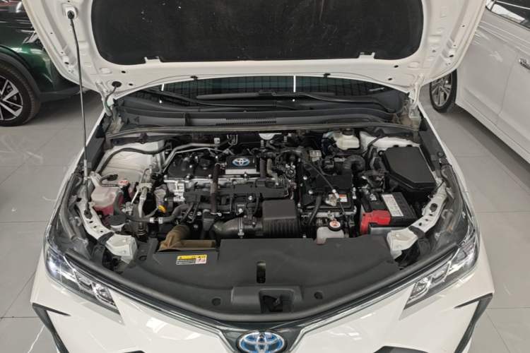 Used Toyota Corolla 2023 1.8L Smart Electric Hybrid Dual-Motor Pioneer Edition Engine Bay