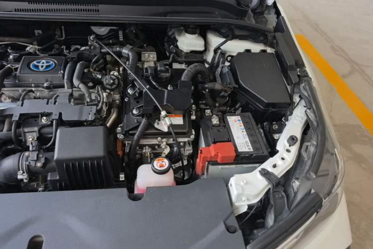 Used Toyota Corolla 2023 1.8L Smart Electric Hybrid Dual-Motor Pioneer Edition Engine Bay Left