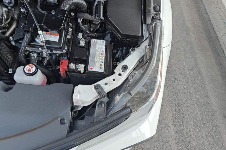 Used Toyota Corolla 2023 1.8L Smart Electric Hybrid Dual-Motor Elite Edition Engine Bay Left