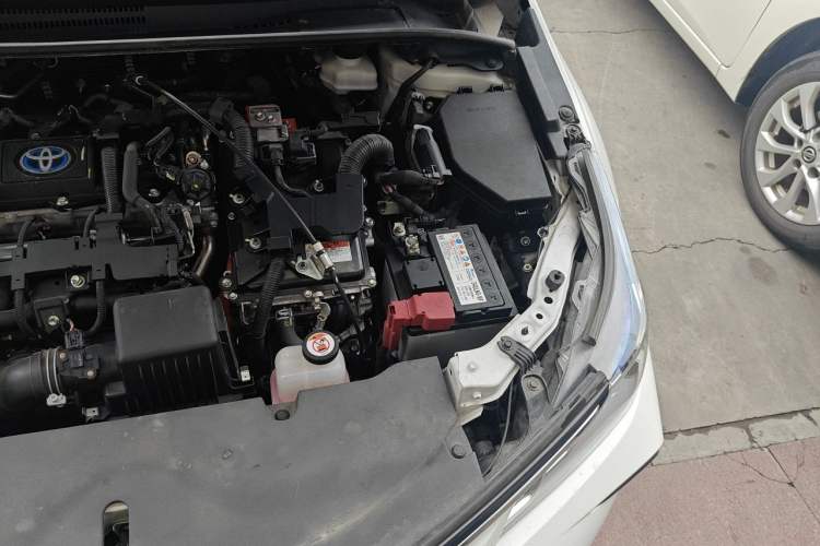 Used Toyota Corolla 2023 1.8L Smart Electric Hybrid Dual-Motor Elite Edition Engine Bay Left