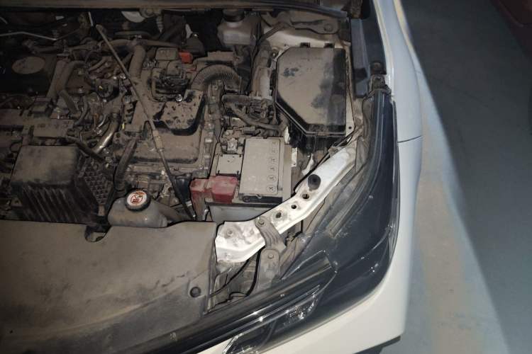 Used Toyota Corolla 2023 1.8L Smart Electric Hybrid Dual-Motor Pioneer Edition Engine Bay Left