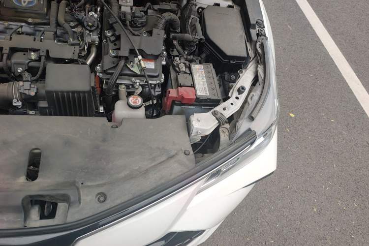 Used Toyota Corolla 2023 1.8L Smart Electric Hybrid Dual-Motor Elite Edition Engine Bay Left