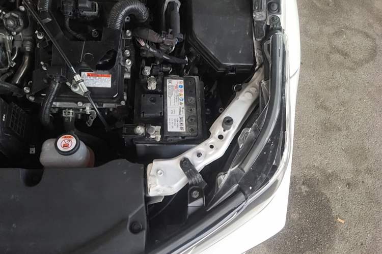 Used Toyota Corolla 2023 1.8L Smart Electric Hybrid Dual-Motor Elite Edition Engine Bay Left