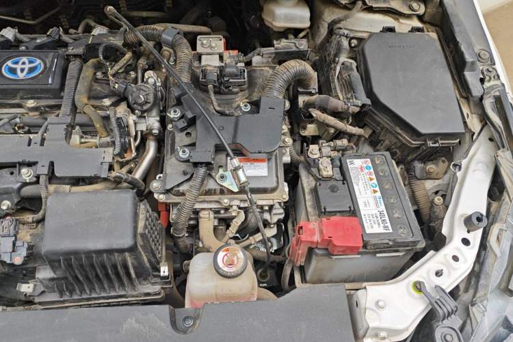 Used Toyota Corolla 2023 1.8L Smart Electric Hybrid Dual-Motor Pioneer Edition Engine Bay Left