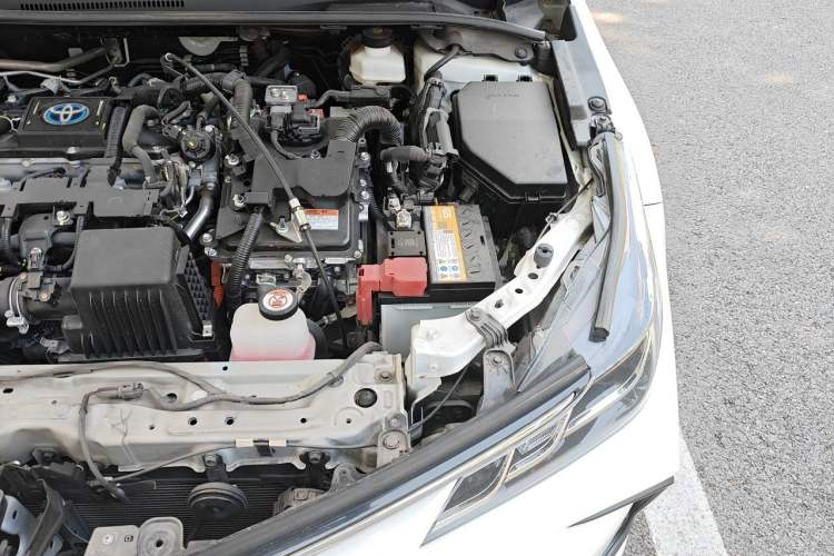 Used Toyota Corolla 2023 1.8L Smart Electric Hybrid Dual-Motor Elite Edition Engine Bay Left