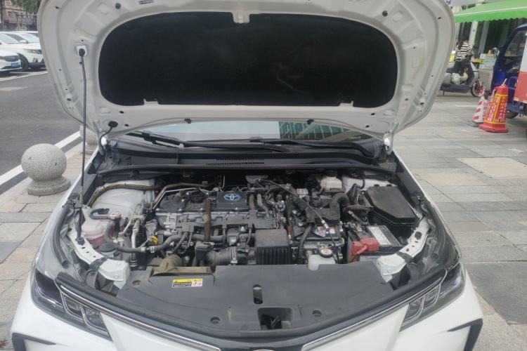 Used Toyota Corolla 2023 1.8L Smart Electric Hybrid Dual-Motor Elite Edition Engine Bay