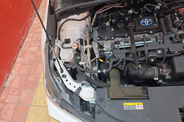 Used Toyota Corolla 2023 1.8L Smart Electric Hybrid Dual-Motor Pioneer Edition Engine Bay Right