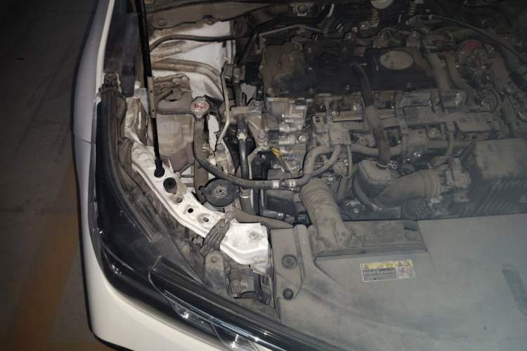 Used Toyota Corolla 2023 1.8L Smart Electric Hybrid Dual-Motor Pioneer Edition Engine Bay Right