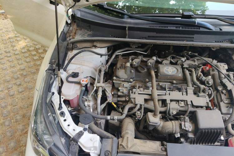 Used Toyota Corolla 2023 1.8L Smart Electric Hybrid Dual-Motor Elite Edition Engine Bay Right
