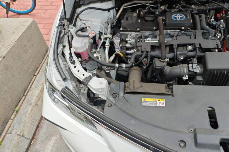 Used Toyota Corolla 2023 1.8L Smart Electric Hybrid Dual-Motor Pioneer Edition Engine Bay Right