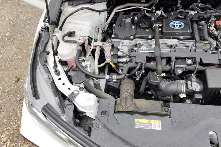 Used Toyota Corolla 2023 1.8L Smart Electric Hybrid Dual-Motor Elite Edition Engine Bay Right