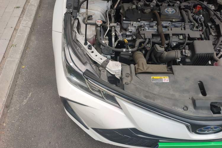 Used Toyota Corolla 2023 1.8L Smart Electric Hybrid Dual-Motor Elite Edition Engine Bay Right