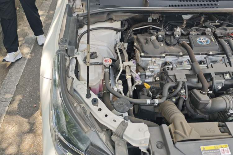 Used Toyota Corolla 2023 1.8L Smart Electric Hybrid Dual-Motor Pioneer Edition Engine Bay Right
