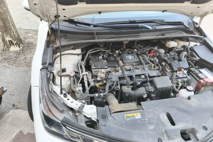Used Toyota Corolla 2023 1.8L Smart Electric Hybrid Dual-Motor Pioneer Edition Engine Bay Right