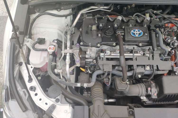 Used Toyota Corolla 2023 1.8L Smart Electric Hybrid Dual-Motor Pioneer Edition Engine Bay Right