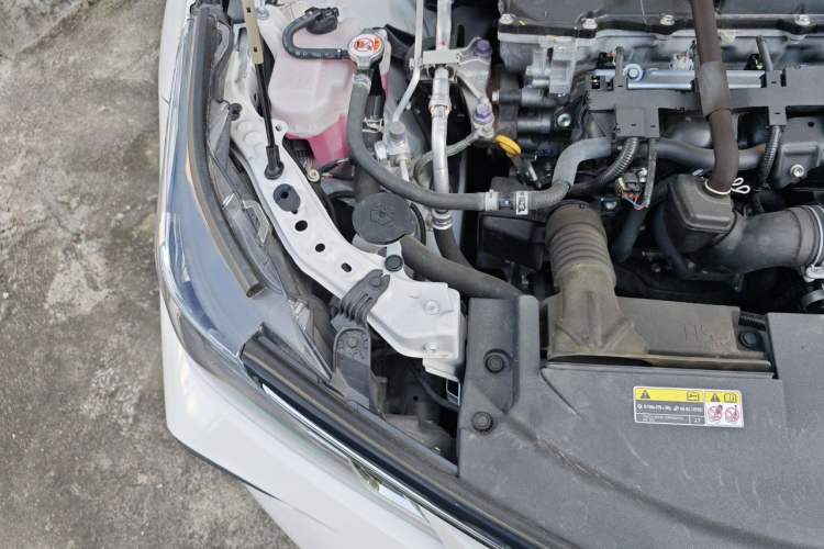 Used Toyota Corolla 2023 1.8L Smart Electric Hybrid Dual-Motor Pioneer Edition Engine Bay Right