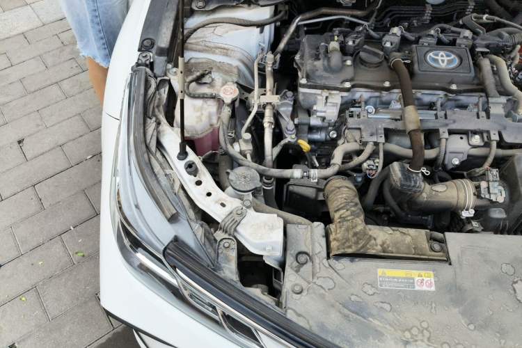 Used Toyota Corolla 2023 1.8L Smart Electric Hybrid Dual-Motor Pioneer Edition Engine Bay Right