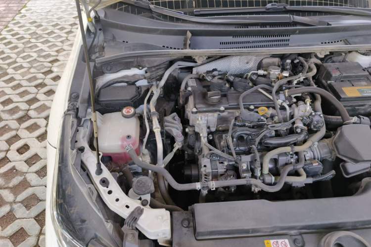 Used Toyota Corolla 2023 1.5L Elite Edition Engine Bay Right