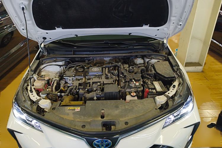 Used Toyota Corolla 2023 1.8L Smart Electric Hybrid Dual-Motor Elite Edition Engine Bay