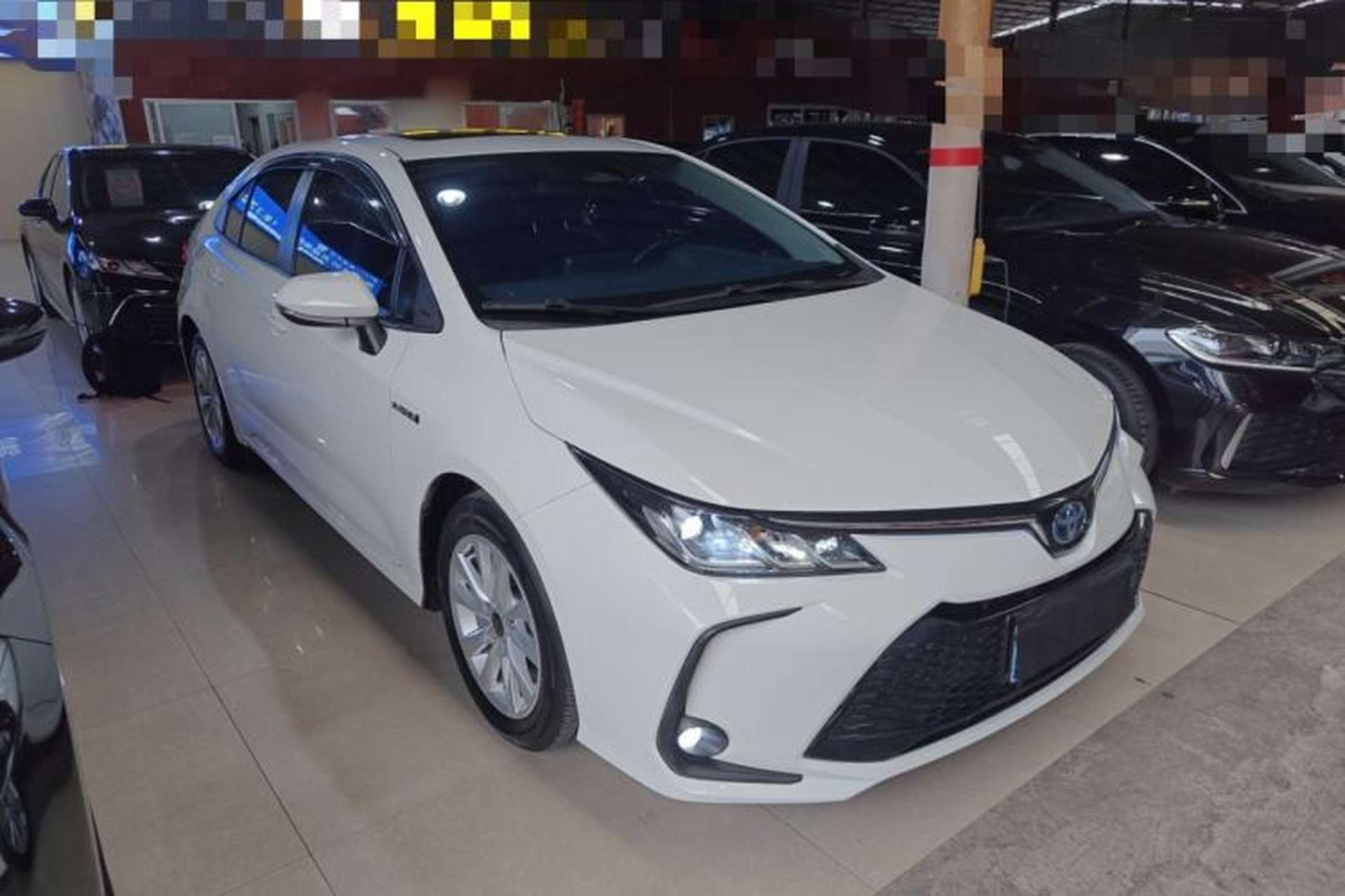 Used Toyota Corolla 2023 1.8L Smart Electric Hybrid Dual-Motor Elite Edition Exterior 2