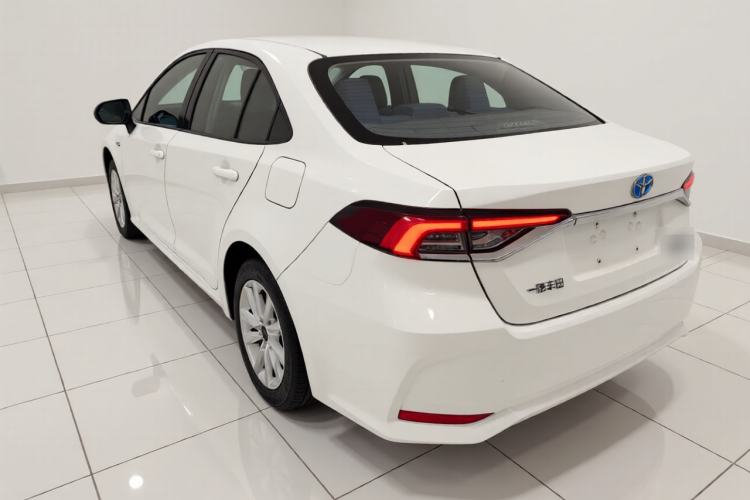 Used Toyota Corolla 2023 1.8L Smart Electric Hybrid Dual-Motor Elite Edition Exterior 2