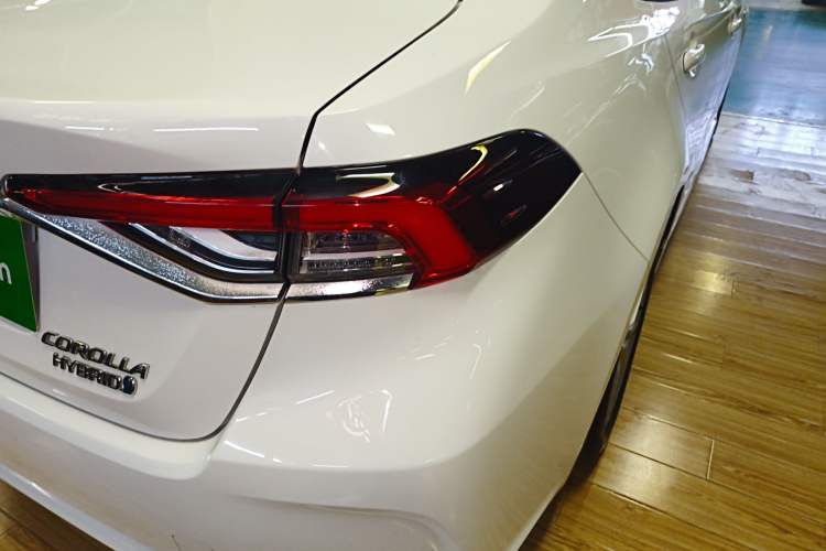 Used Toyota Corolla 2023 1.8L Smart Electric Hybrid Dual-Motor Elite Edition Exterior 3