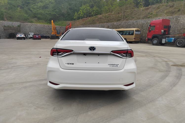 Used Toyota Corolla 2023 1.8L Smart Electric Hybrid Dual-Motor Pioneer Edition Exterior 4