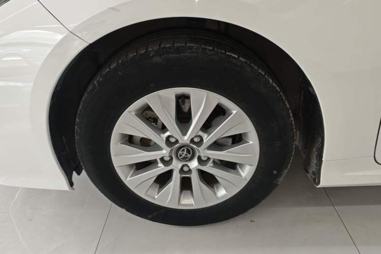 Used Toyota Corolla 2023 1.8L Smart Electric Hybrid Dual-Motor Pioneer Edition Exterior 4