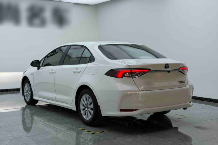 Used Toyota Corolla 2023 1.8L Smart Electric Hybrid Dual-Motor Pioneer Edition Exterior 4