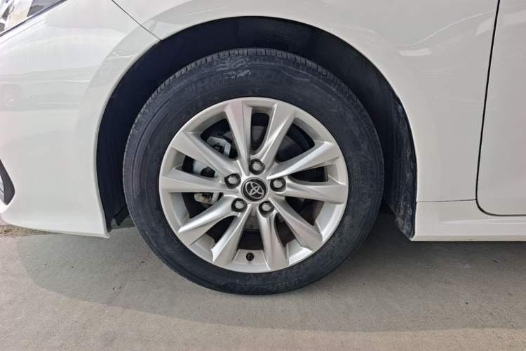 Used Toyota Corolla 2023 1.8L Smart Electric Hybrid Dual-Motor Elite Edition Exterior 4
