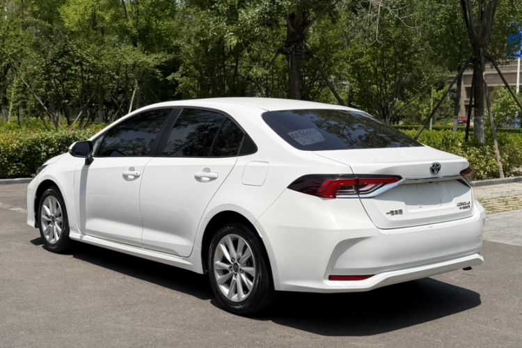 Used Toyota Corolla 2023 1.8L Smart Electric Hybrid Dual-Motor Elite Edition Exterior 5