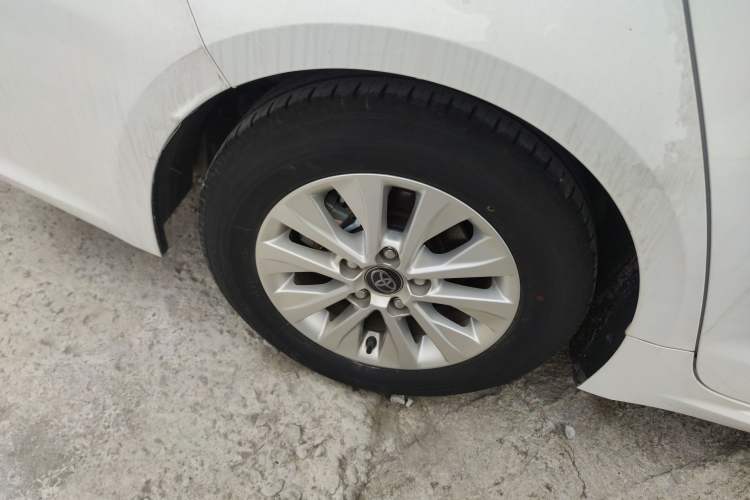Used Toyota Corolla 2023 1.8L Smart Electric Hybrid Dual-Motor Pioneer Edition Exterior 5