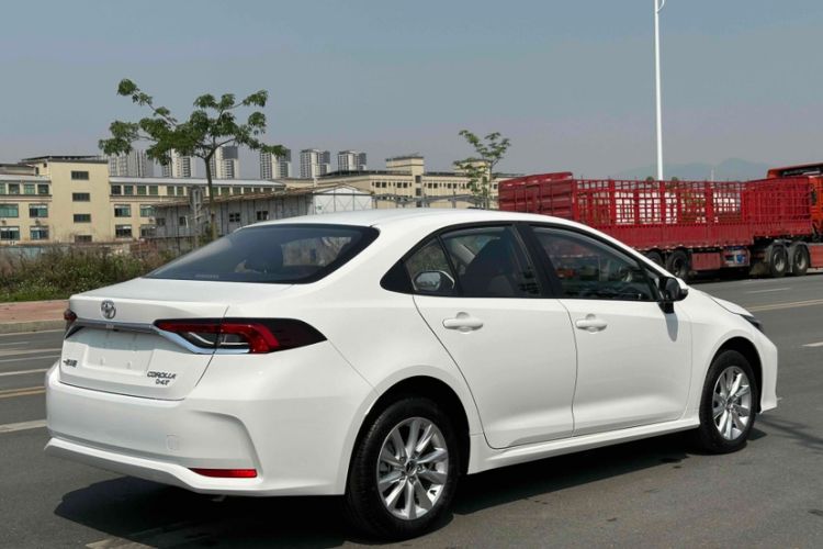 Used Toyota Corolla 2023 1.2T Elite Edition Exterior 5