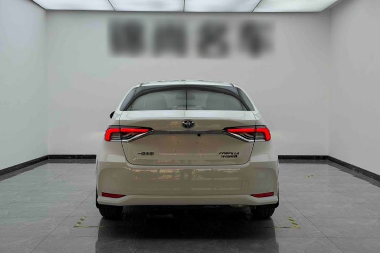 Used Toyota Corolla 2023 1.8L Smart Electric Hybrid Dual-Motor Pioneer Edition Exterior 5