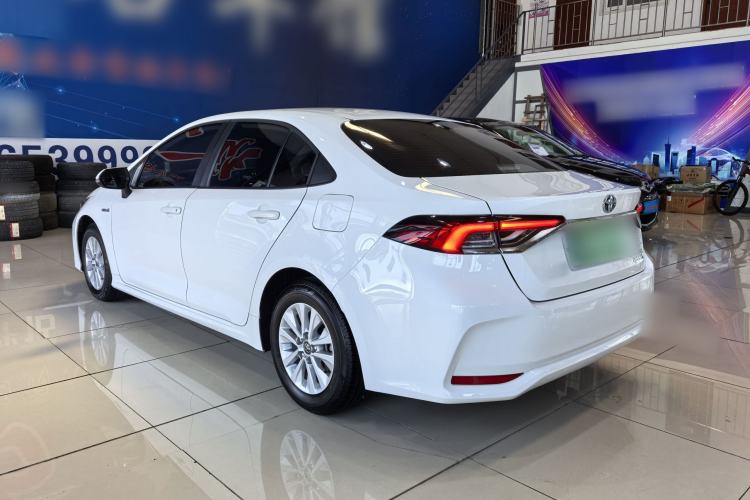 Used Toyota Corolla 2023 1.8L Smart Electric Hybrid Dual-Motor Pioneer Edition Exterior 5