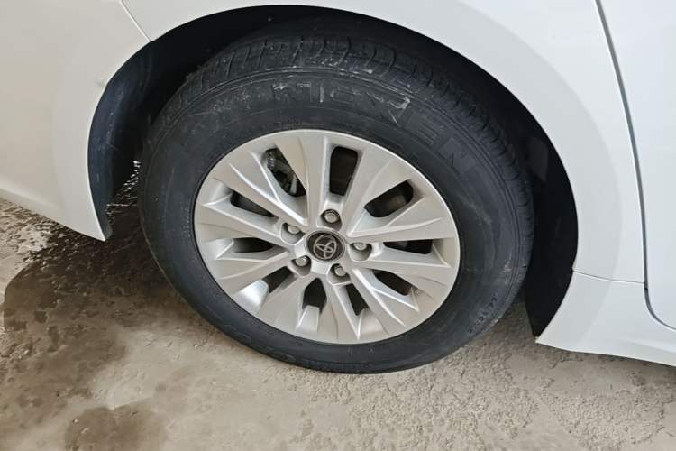 Used Toyota Corolla 2023 1.8L Smart Electric Hybrid Dual-Motor Pioneer Edition Exterior 5