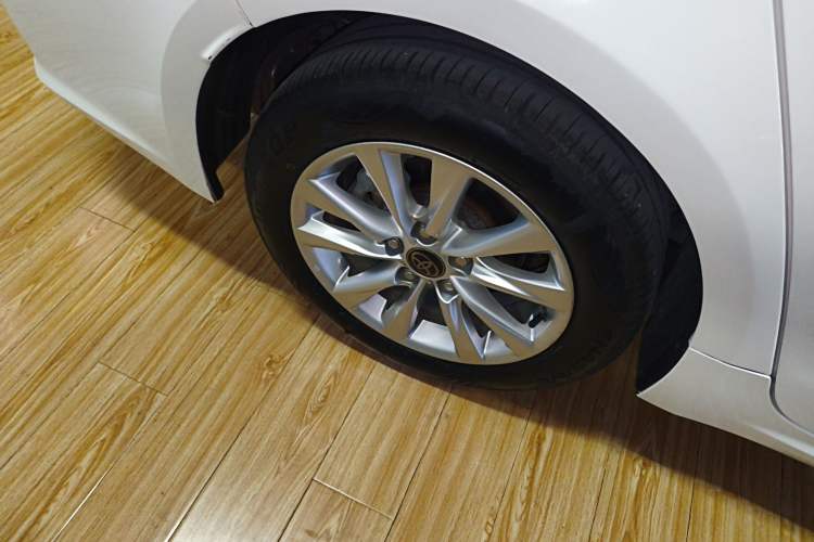 Used Toyota Corolla 2023 1.8L Smart Electric Hybrid Dual-Motor Elite Edition Exterior 5