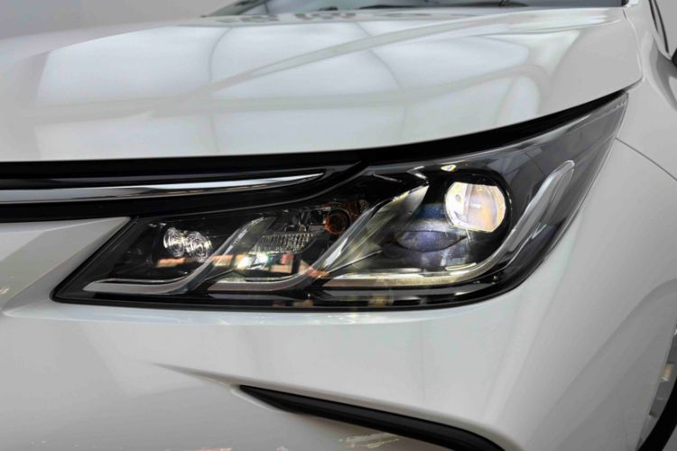 Used Toyota Corolla 2023 1.8L Smart Electric Hybrid Dual-Motor Pioneer Edition Exterior 8